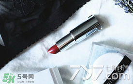 迪奧2017情人節(jié)口紅唇膏禮盒多少錢？dior2017情人節(jié)禮盒價(jià)格