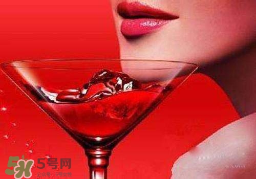 紅酒做面膜可以直接敷臉嗎？紅酒可以直接敷臉嗎？