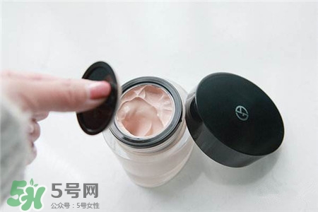 阿瑪尼素顏霜要卸妝嗎?阿瑪尼黑曜石面霜怎么用? 阿瑪尼素顏霜要卸妝嗎?阿瑪尼黑曜石面霜怎么用?