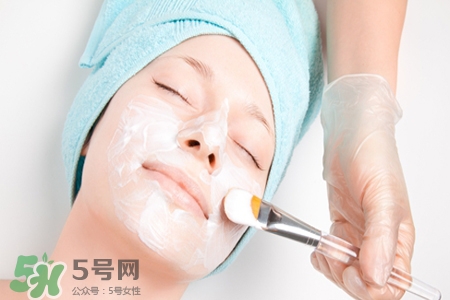 春天臉上冒痘痘怎么辦？為什么春天臉上容易出痘？