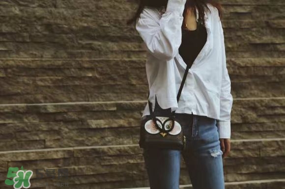 lv2017情人節(jié)限量包包多少錢？lv2017情人節(jié)愛(ài)情鳥(niǎo)小雞包價(jià)格