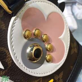 lv2017情人節(jié)限量包包多少錢？lv2017情人節(jié)愛(ài)情鳥(niǎo)小雞包價(jià)格