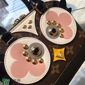 lv2017情人節(jié)限量包包多少錢？lv2017情人節(jié)愛(ài)情鳥(niǎo)小雞包價(jià)格