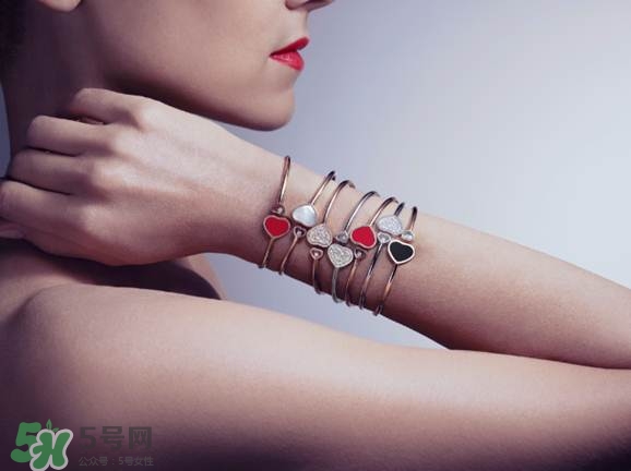 蕭邦2017情人節(jié)限量多少錢？蕭邦2017情人節(jié)手鏈項鏈價格