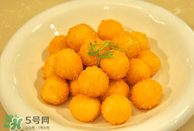 炸元宵是蒸完再炸嗎？速凍元宵怎么炸？