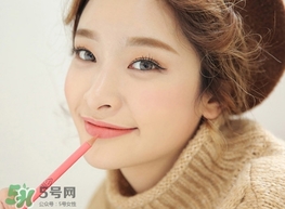 豆沙色口紅怎么化？豆沙色口紅怎么涂好看？