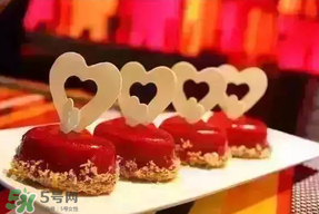 情人節(jié)晚餐吃什么？情人節(jié)晚餐在哪里吃合適？