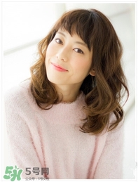 中長卷發(fā)圖片2017款 中長卷發(fā)發(fā)型圖片2017