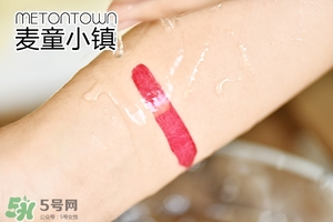 露華濃豆沙色口紅幾號？露華濃豆沙色口紅225試色