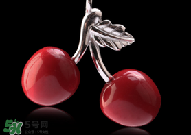 情人節(jié)送項(xiàng)鏈好嗎？情人節(jié)送女朋友什么項(xiàng)鏈好？