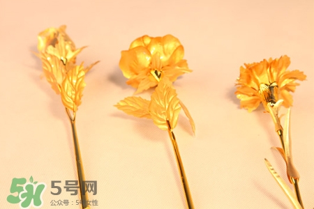 情人節(jié)可以送金玫瑰嗎？情人節(jié)送金玫瑰好嗎？