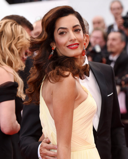 極光紅是什么顏色？極光紅口紅試色