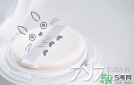 vant氣墊cc黑色和白色哪款好？vant36.5氣墊cc黑色和白色區(qū)別