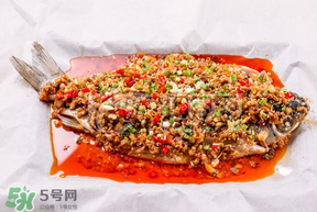 紙上烤魚的用的是什么紙？紙上烤魚的紙有毒嗎？