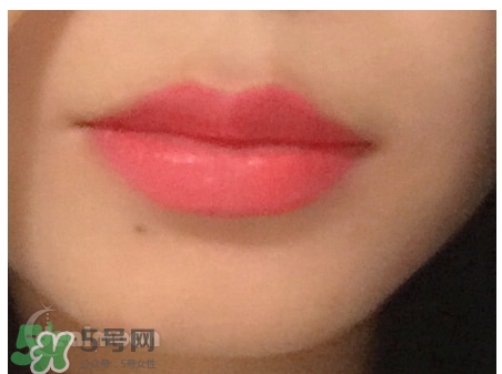 tom ford和紀(jì)梵希哪個(gè)好？tom ford口紅和紀(jì)梵希哪個(gè)好用？