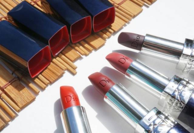 tom ford和迪奧哪個(gè)好？tom ford口紅和dior口紅哪個(gè)好？