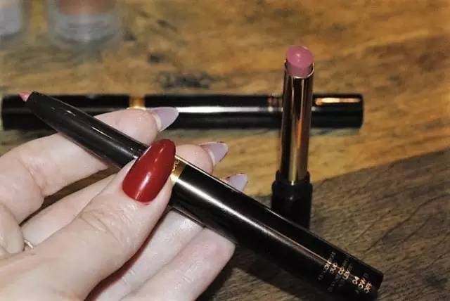 tom ford和迪奧哪個(gè)好？tom ford口紅和dior口紅哪個(gè)好？