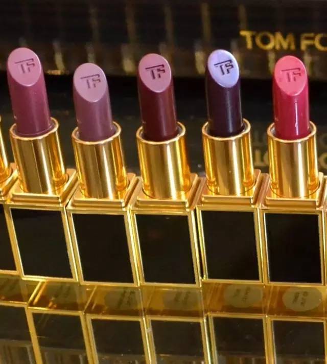 tom ford和迪奧哪個(gè)好？tom ford口紅和dior口紅哪個(gè)好？