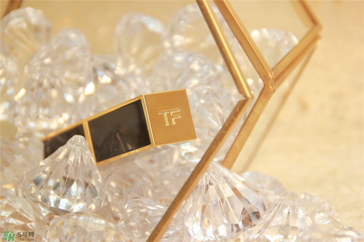 tom ford黑管10多少錢？tom ford黑管10試色