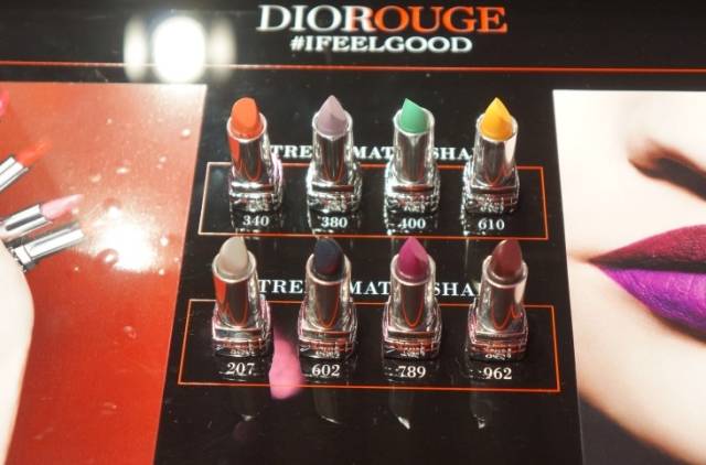 tom ford和迪奧哪個(gè)好？tom ford口紅和dior口紅哪個(gè)好？