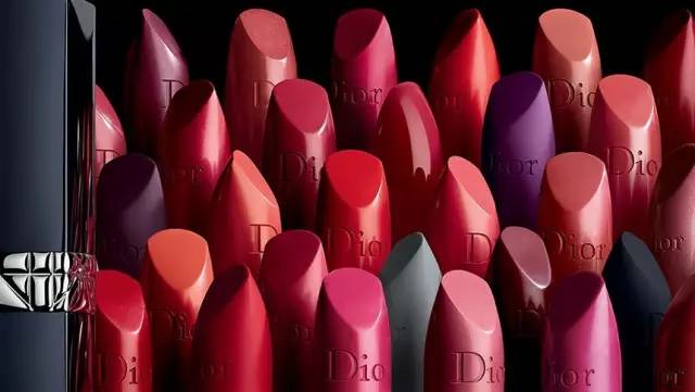 tom ford和迪奧哪個(gè)好？tom ford口紅和dior口紅哪個(gè)好？