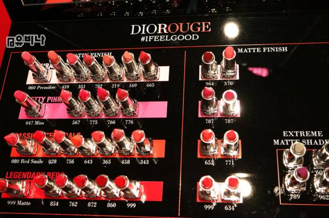 tom ford和迪奧哪個(gè)好？tom ford口紅和dior口紅哪個(gè)好？