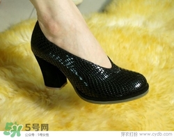 3月份穿什么鞋子？三月份穿什么鞋？