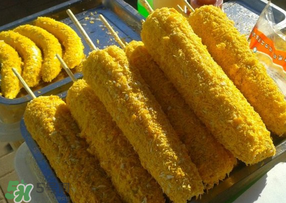 炸香蕉外面包裹的是什么？炸香蕉放面粉好還是淀粉？