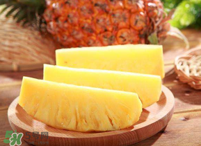 鳳梨吃之前用鹽水泡嗎？鳳梨為什么要用鹽水泡？