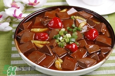 鴨血熱量高不高？吃鴨血會(huì)胖嗎？