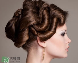 浮粉怎么辦？臉上浮粉怎么補救？