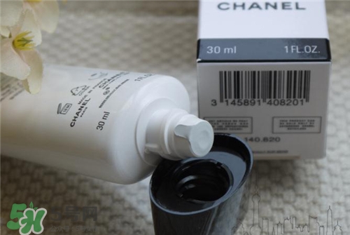 chanel香奈兒cc霜多少錢？香奈兒cc霜專柜價格
