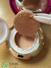 氣墊浮粉怎么辦？氣墊怎么用才能不浮粉？