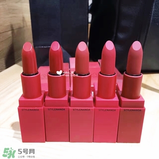 品紅色是什么顏色？品紅色口紅試色