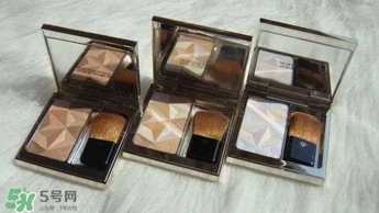 高光會(huì)浮粉嗎？高光浮粉怎么辦？