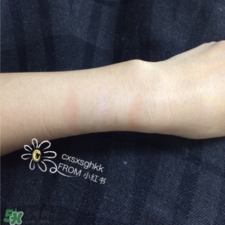 hourglass三色高光怎么用？hourglass三色高光使用方法