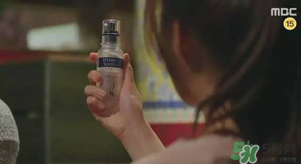 ahc神仙水和b5水區(qū)別 ahc神仙水和ahc b5玻尿酸精華哪個好？