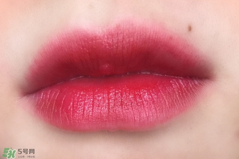 紀(jì)梵希小羊皮有小樣嗎？紀(jì)梵希小羊皮有中樣嗎？