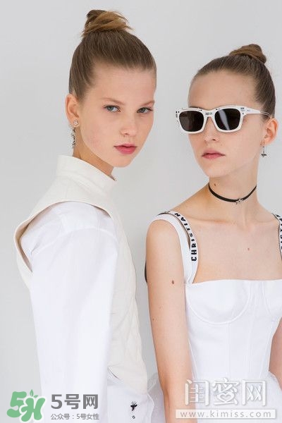 煙熏玫瑰色是什么顏色？煙熏玫瑰色唇膏口紅試色