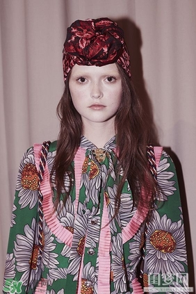 煙熏玫瑰色是什么顏色？煙熏玫瑰色唇膏口紅試色