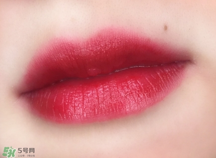 紀(jì)梵希小羊皮有小樣嗎？紀(jì)梵希小羊皮有中樣嗎？