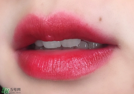 紀(jì)梵希小羊皮有小樣嗎？紀(jì)梵希小羊皮有中樣嗎？