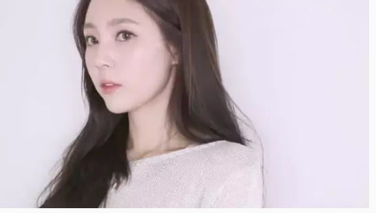 干玫瑰色妝容怎么化？干玫瑰色妝容畫(huà)法步驟