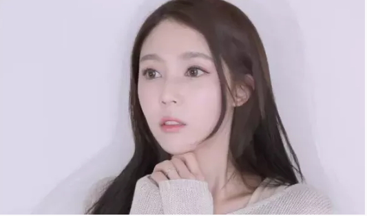 干玫瑰色妝容怎么化？干玫瑰色妝容畫(huà)法步驟