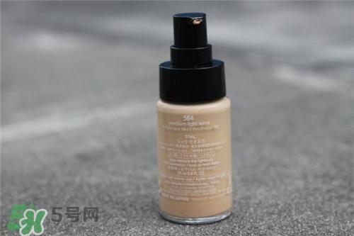 植村秀粉底液好用嗎？植村秀粉底液怎么樣？