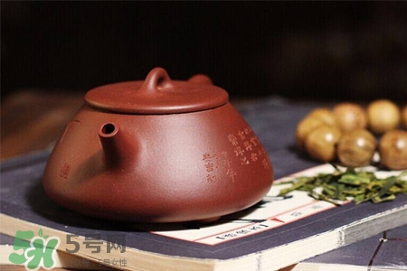 如何清洗紫砂壺茶垢？紫砂壺的茶垢怎么清洗？