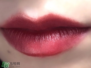 歐萊雅琉金唇膏m601試色 歐萊雅m601試色圖 歐萊雅琉金唇膏m601試色 歐萊雅m601試色圖