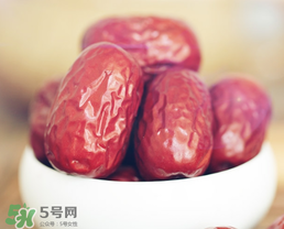 灰棗和和田棗哪個補血？灰棗和和田棗的區(qū)別