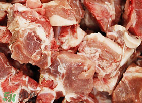 排骨有點臭了還能吃嗎？排骨有點臭味怎么去除？