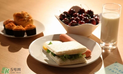 上班族早餐吃什么又快又好？上班族早餐攻略